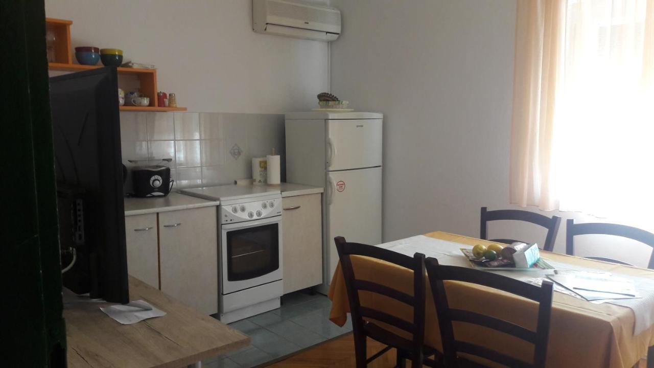 Apartment Kate Novalja